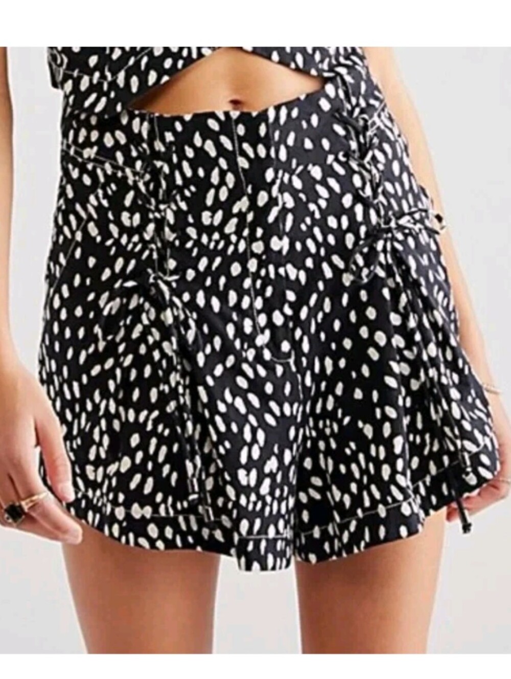 Free People Bennett Shorts Black Polka Dot Pockets Cotton Women's Size 6